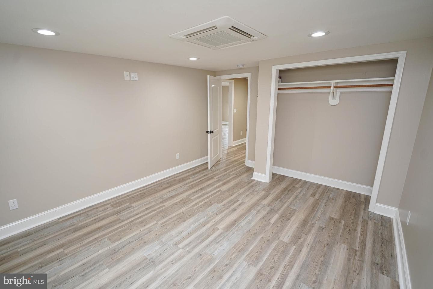5025 Airport Road photo 15