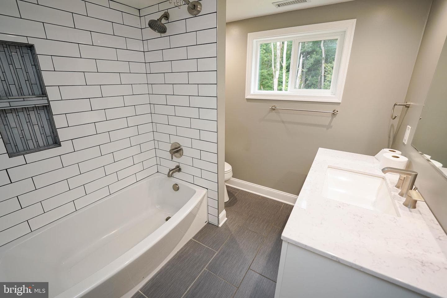 5025 Airport Road photo 18