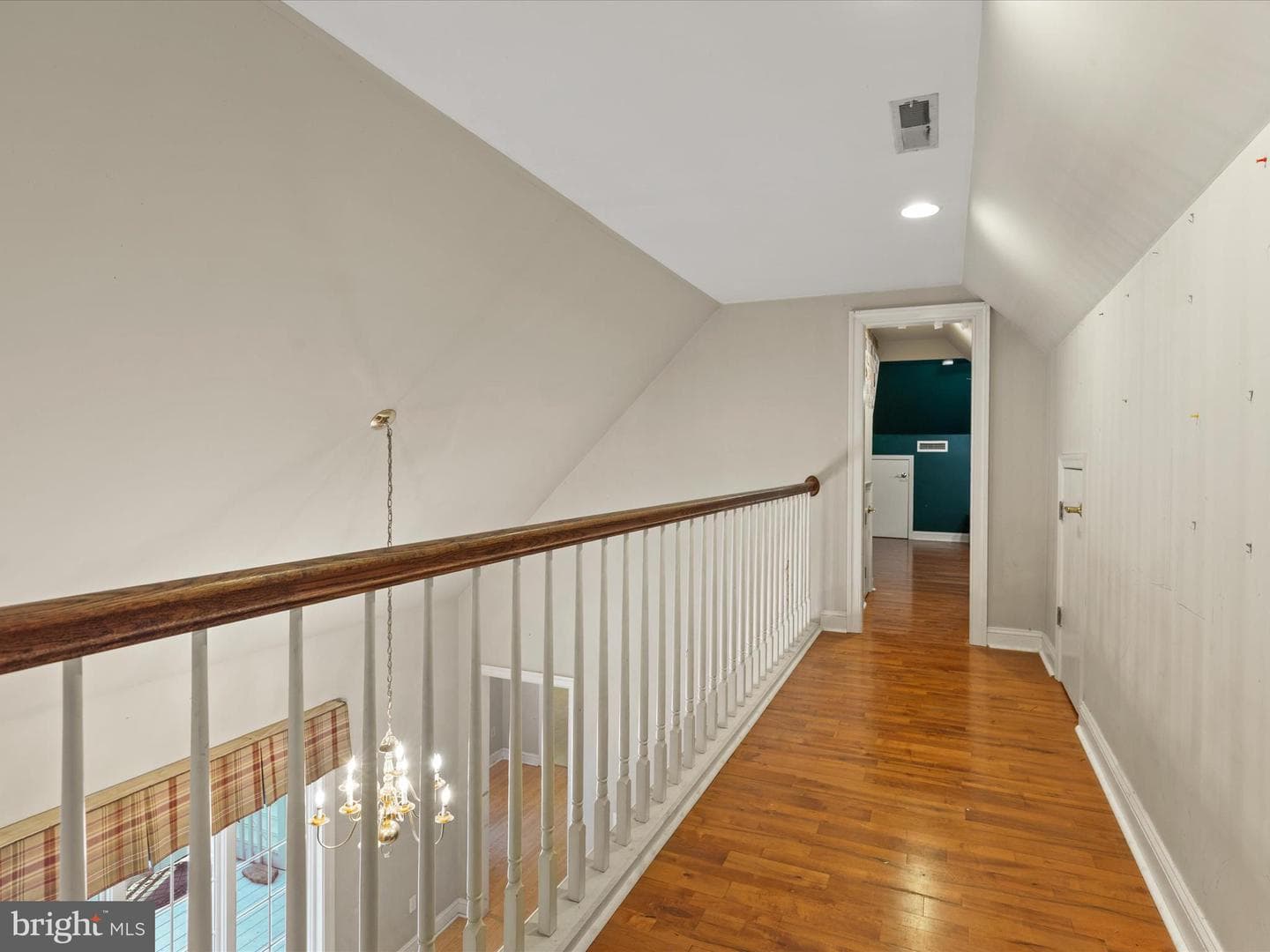 27671 Riverside Drive Ext photo 34