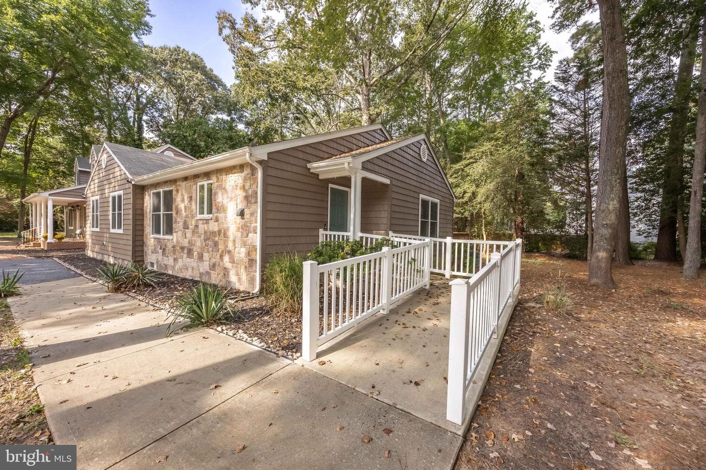 1708 E Clear Lake Drive photo 71