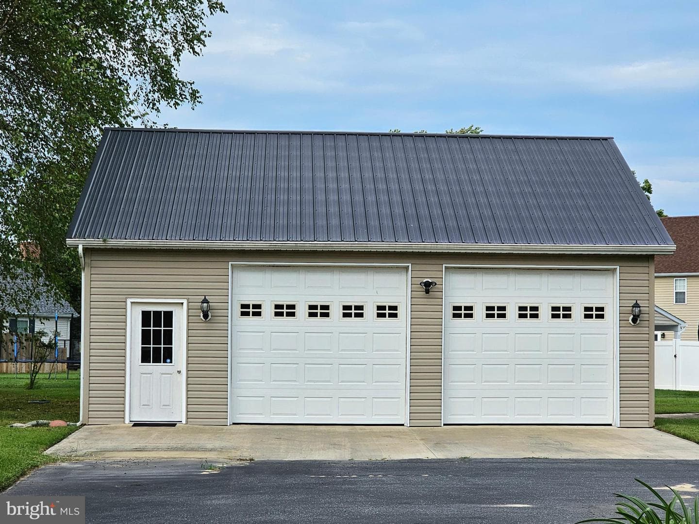 6136 Oxbridge Drive photo 30
