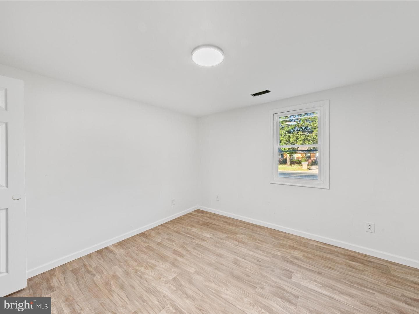 1109 Shawnee Avenue photo 18
