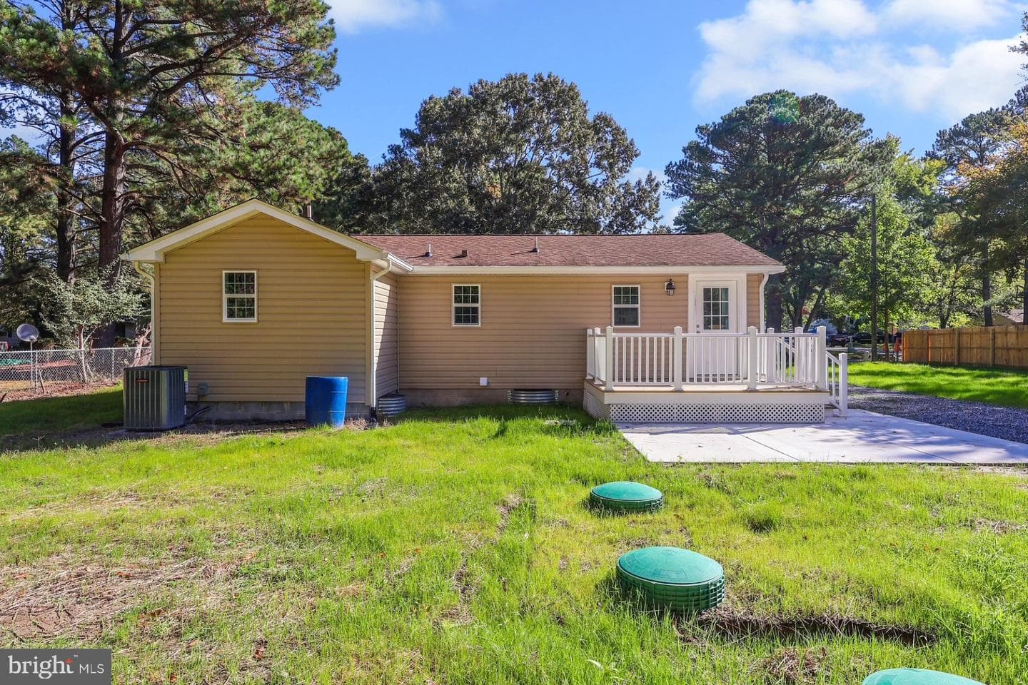 667 Cook Drive photo 20