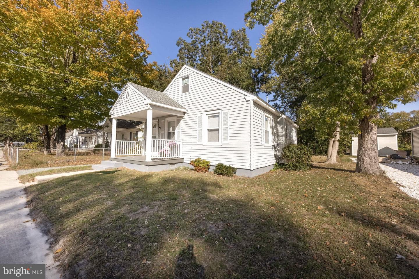 627 Liberty Street photo 2