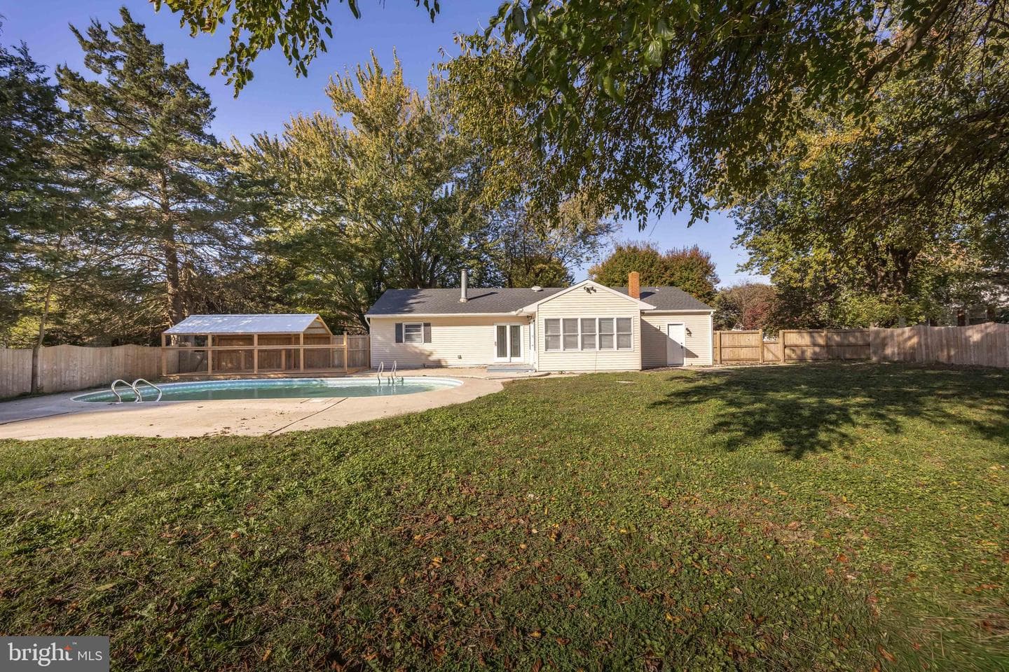 113 Montleau Avenue photo 3