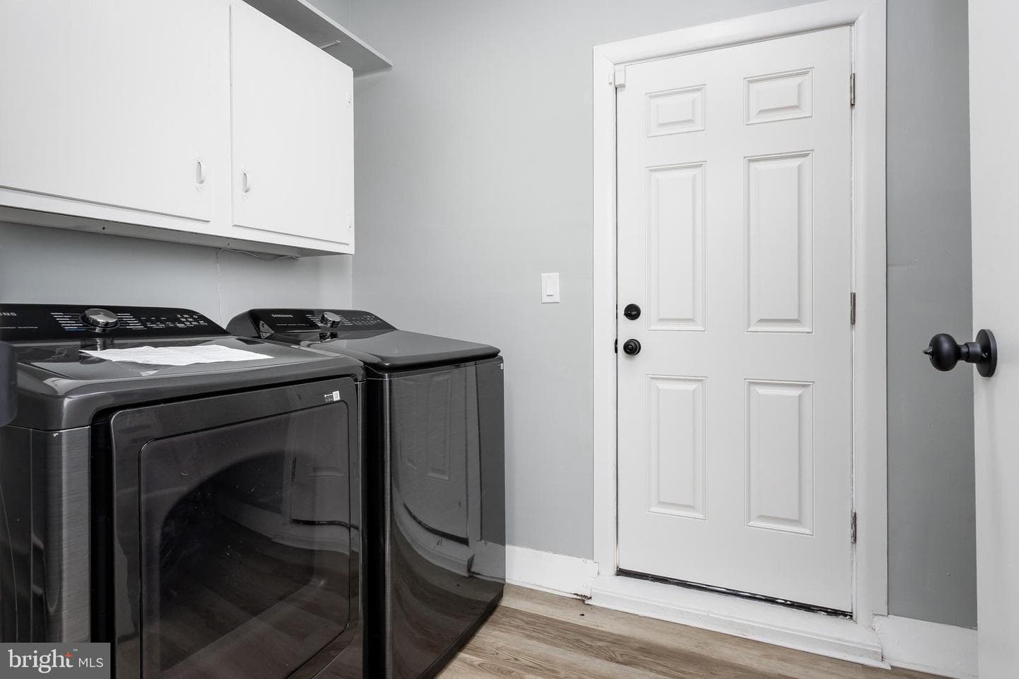 113 Montleau Avenue photo 42