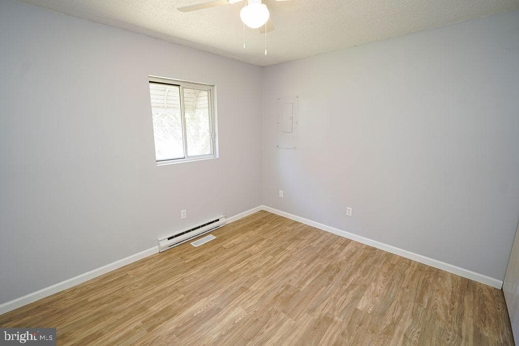 1207 Nimitz Court photo 22
