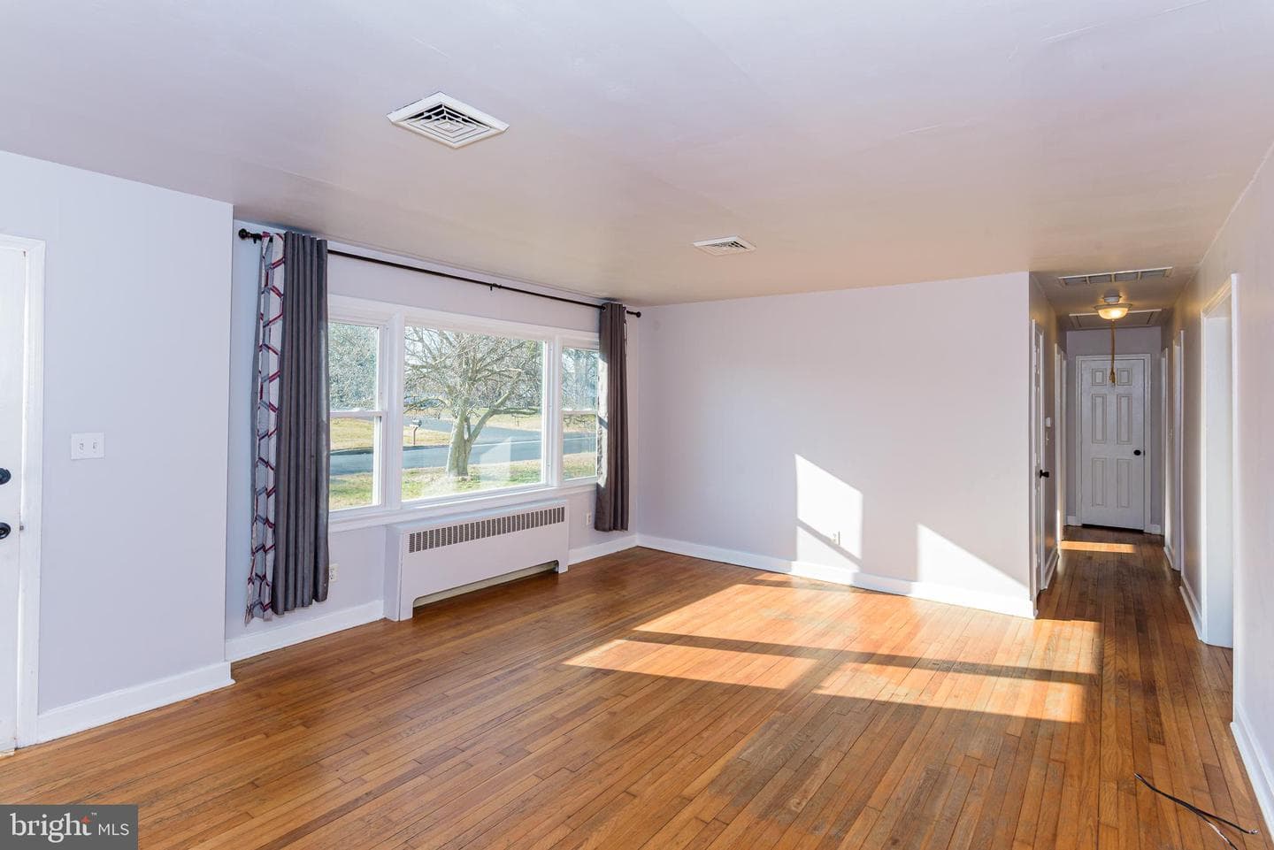 1209 Belmont Avenue photo 3