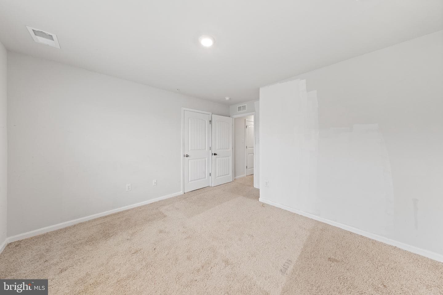 813 Marquis Avenue photo 34