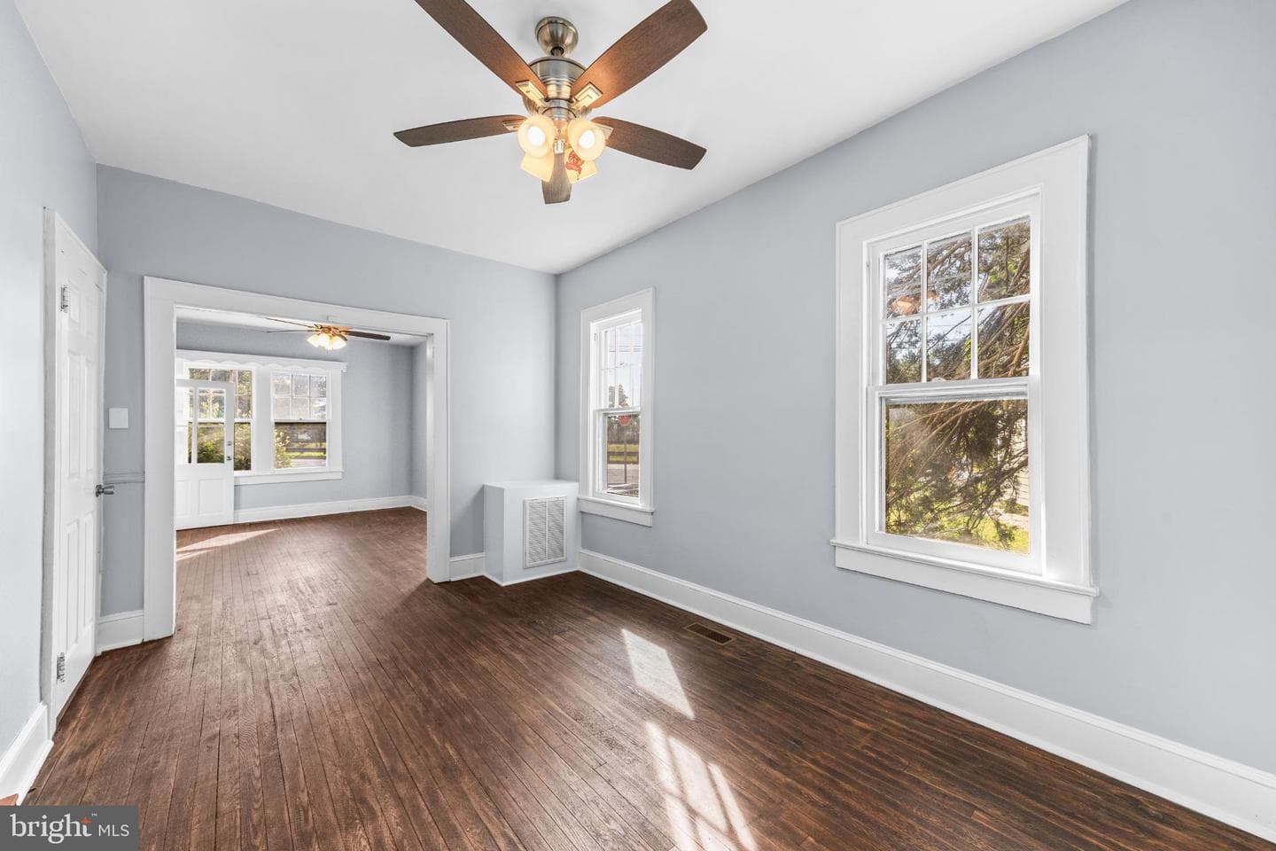 304 Poplar Hill Avenue photo 12