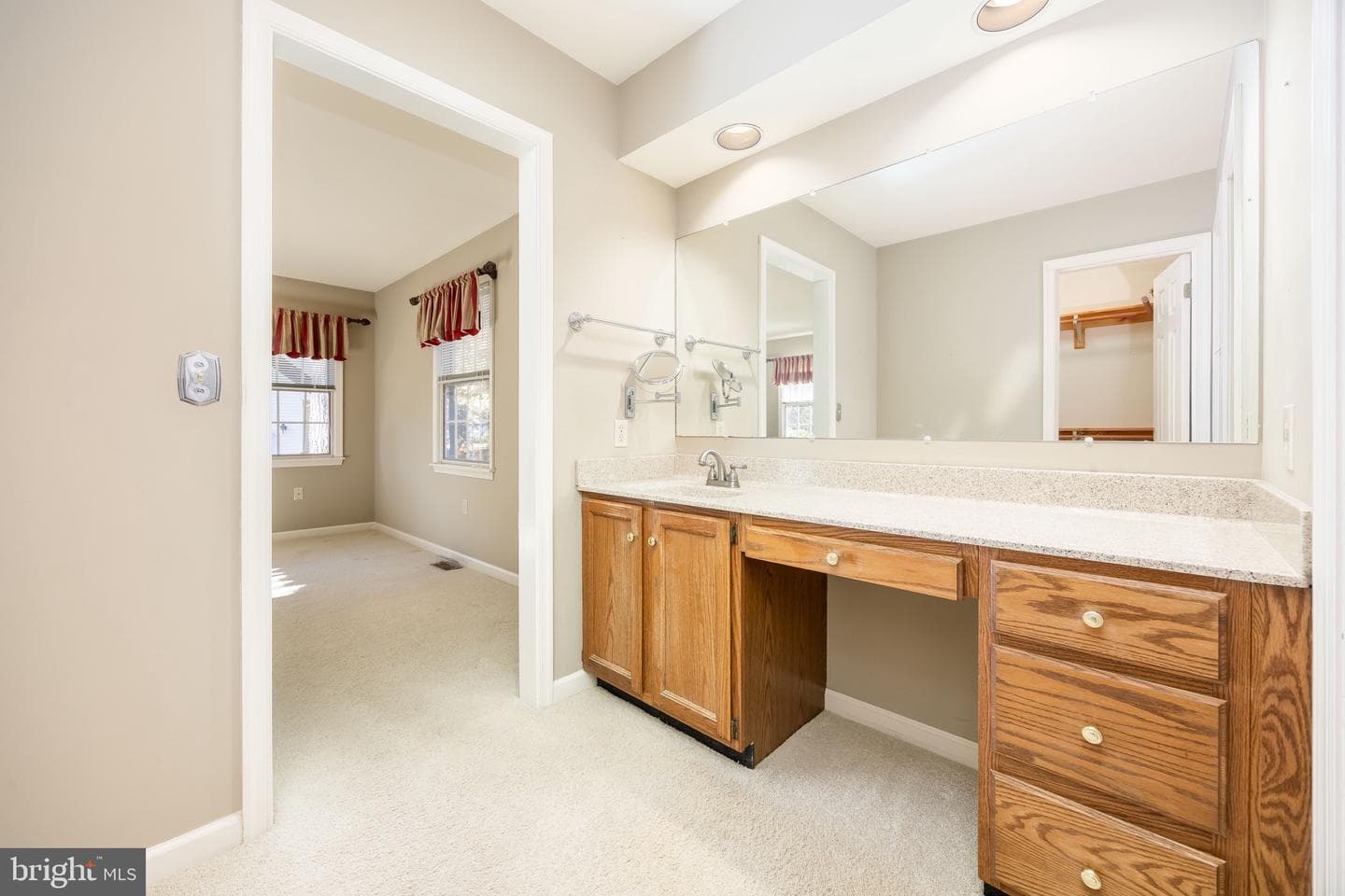 4337 Sturbridge Drive photo 27