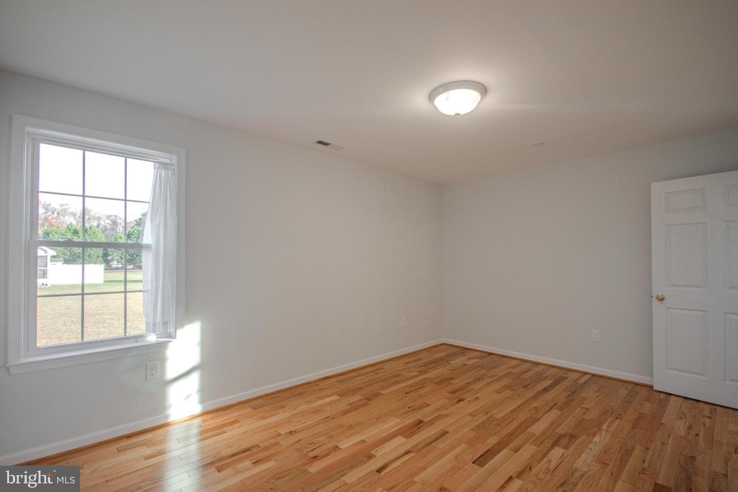 2287 Waterview Drive photo 11