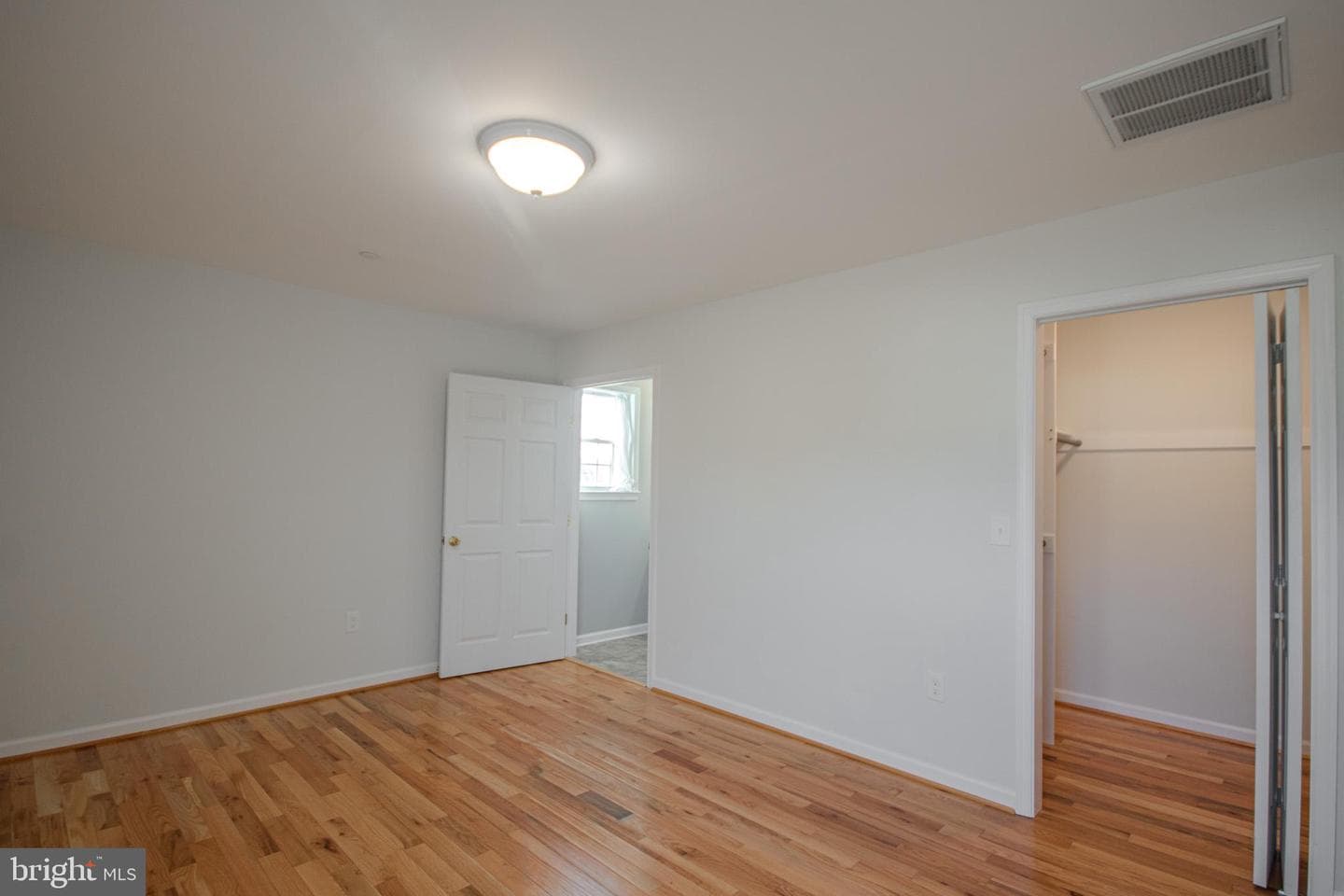 2287 Waterview Drive photo 14