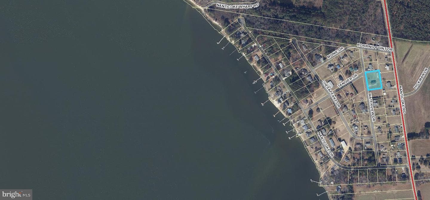 2287 Waterview Drive photo 3