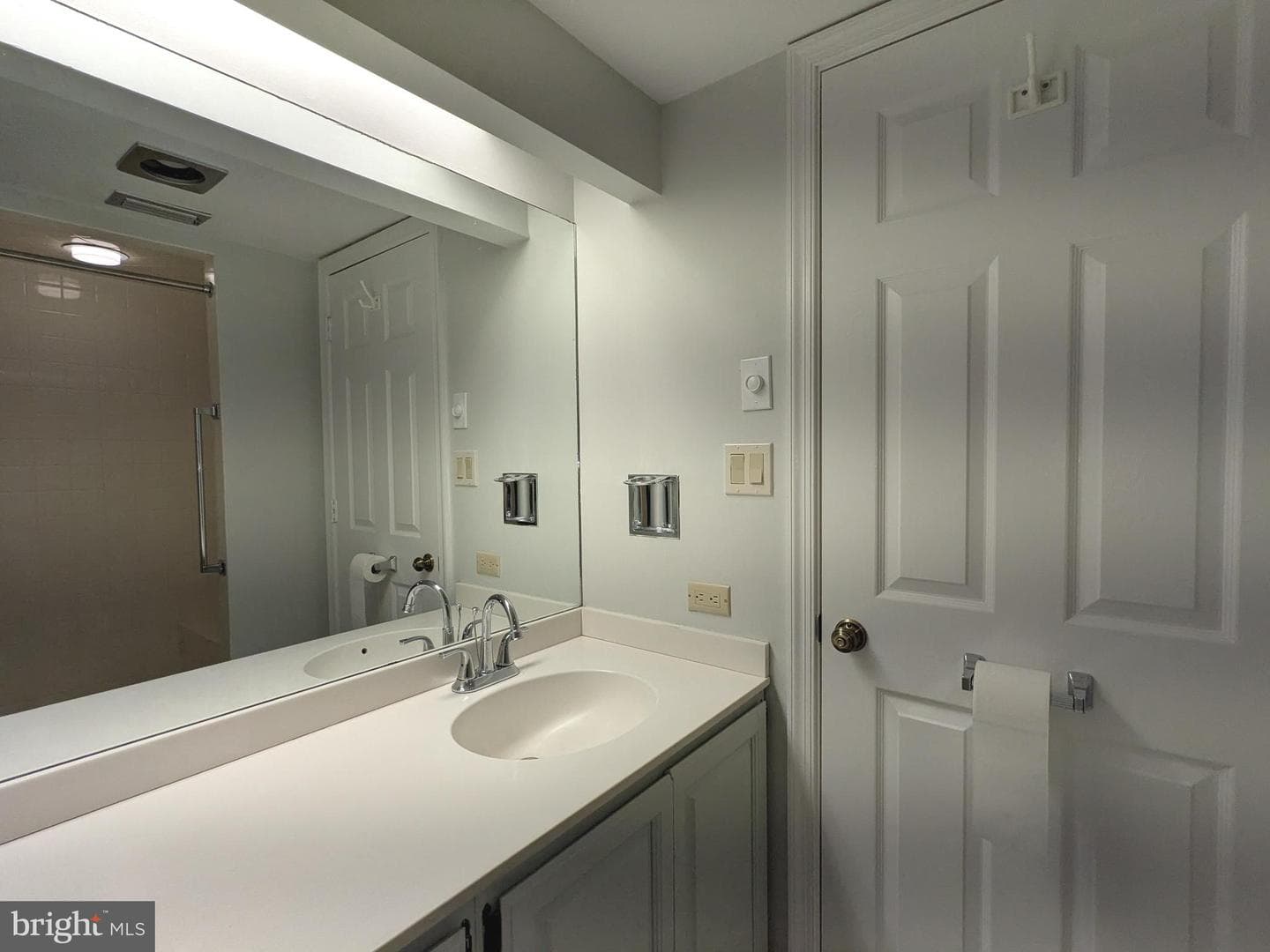 227 Canal Park Drive #205 photo 20