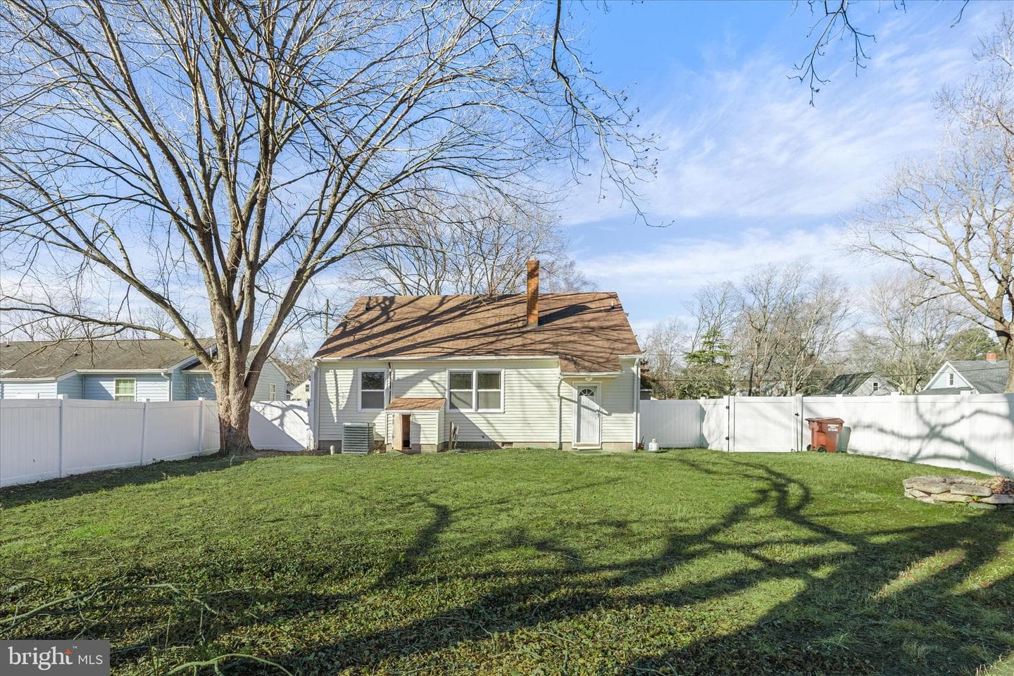 105 Spruce Street photo 35