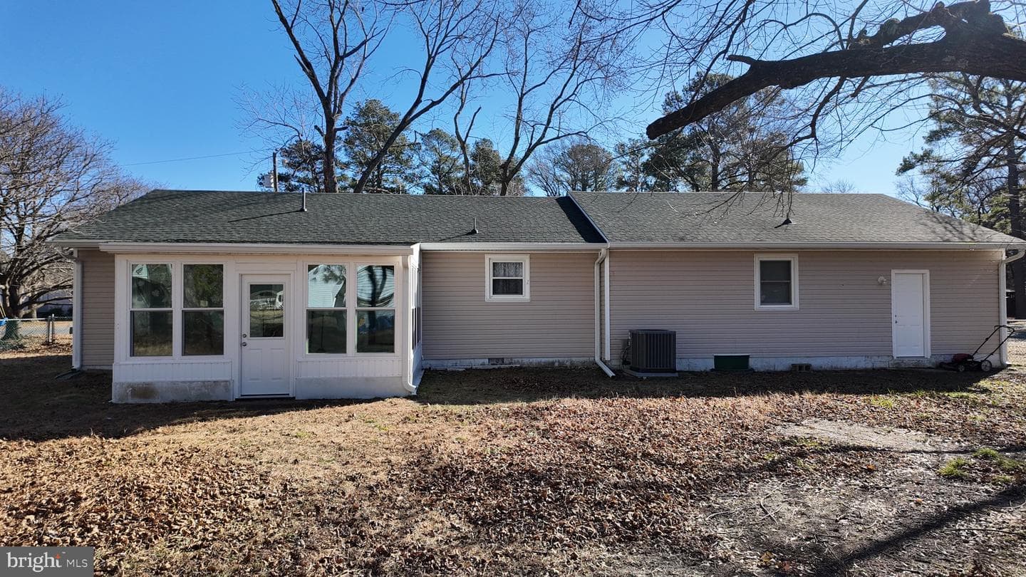 104 Walden Drive photo 13