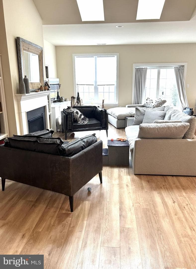 1148 Kestrel Way photo 23