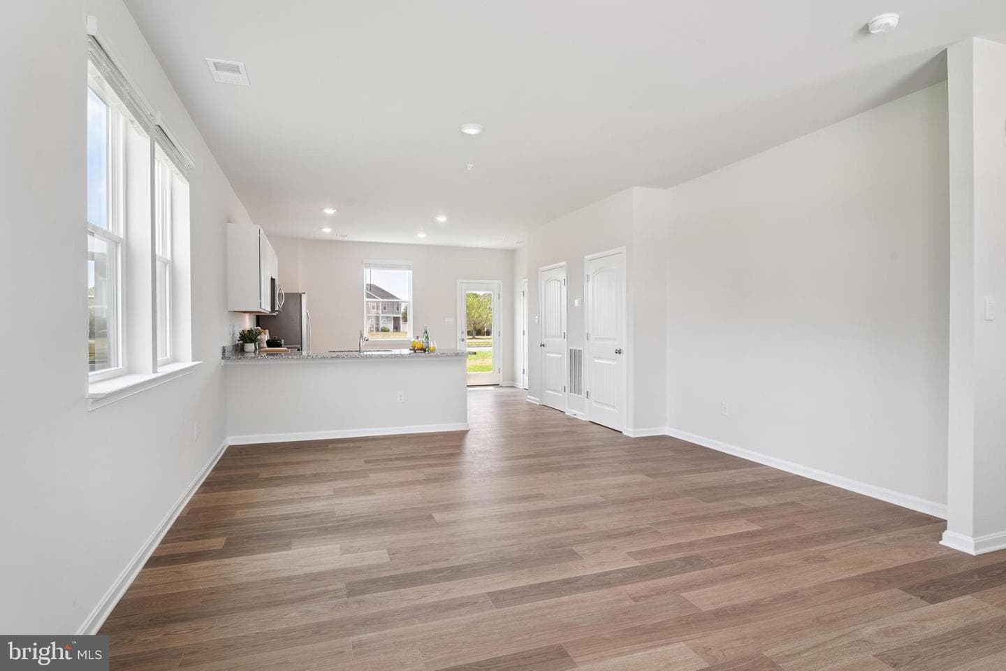 1408 Sugarplum Lane photo 14