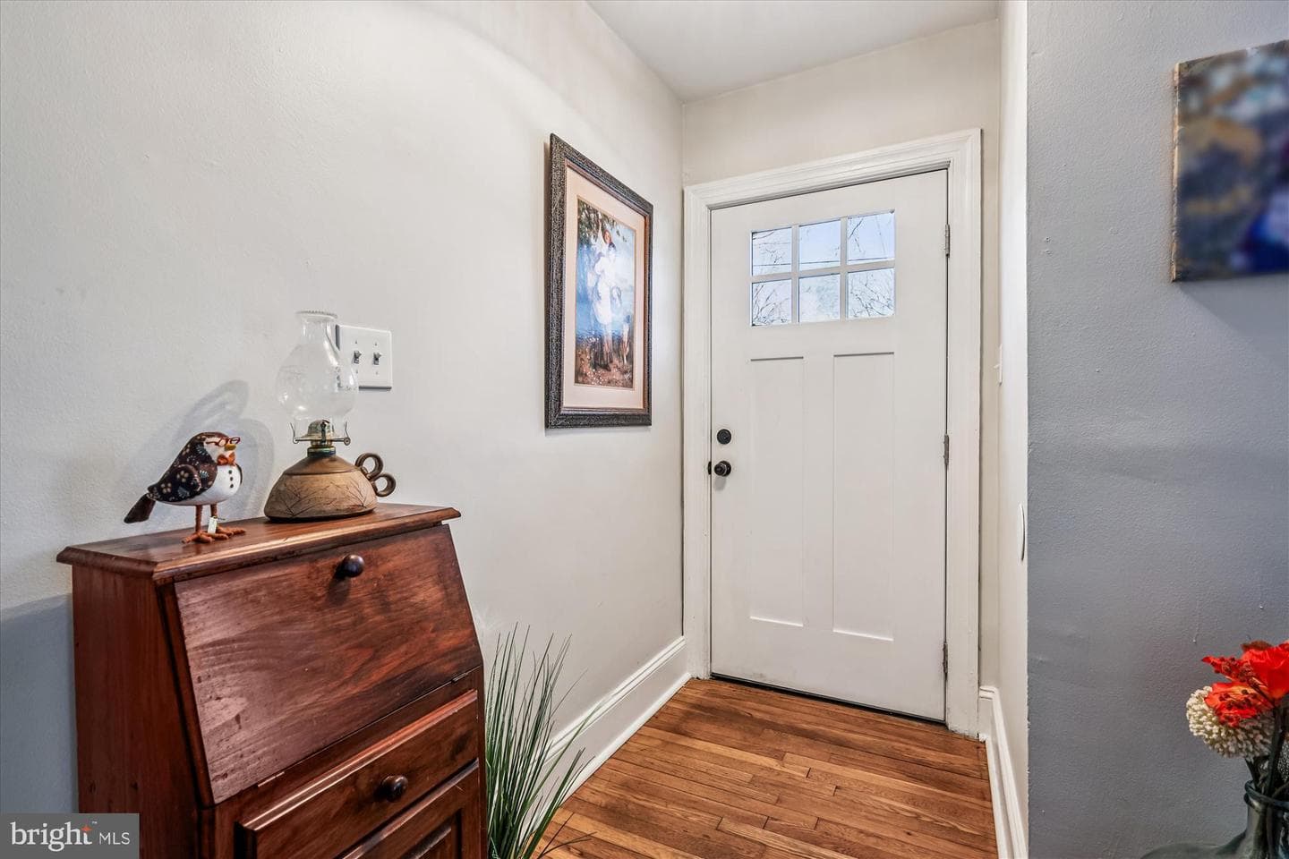 412 Somerset Avenue photo 4