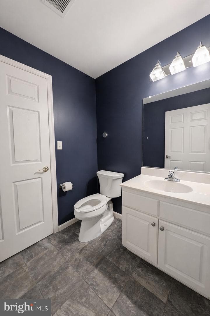 1101 S Schumaker Drive #102 photo 13
