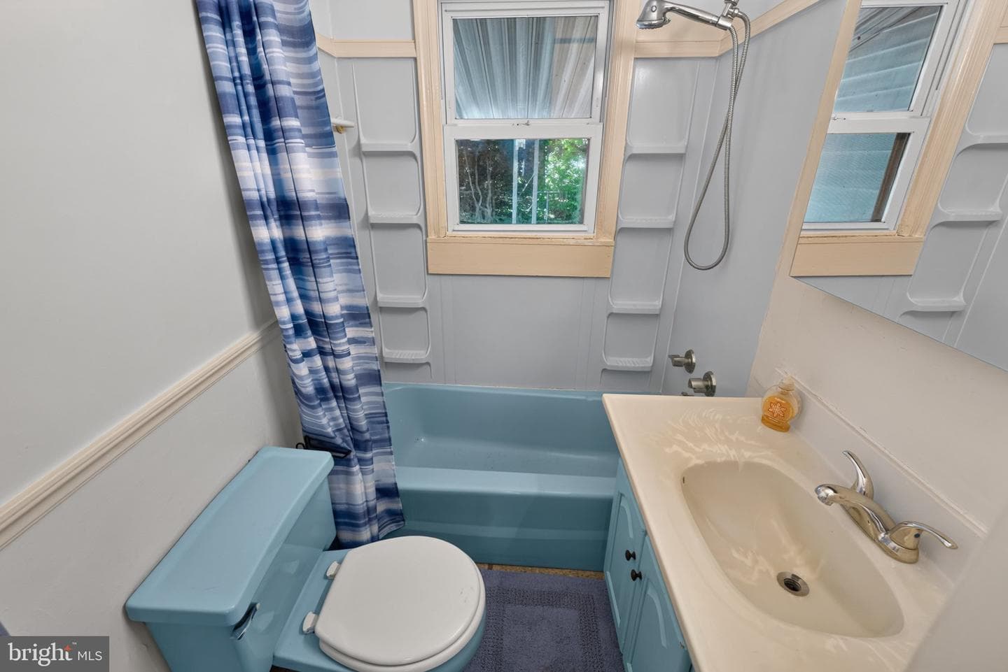 316 S Haven Avenue photo 15