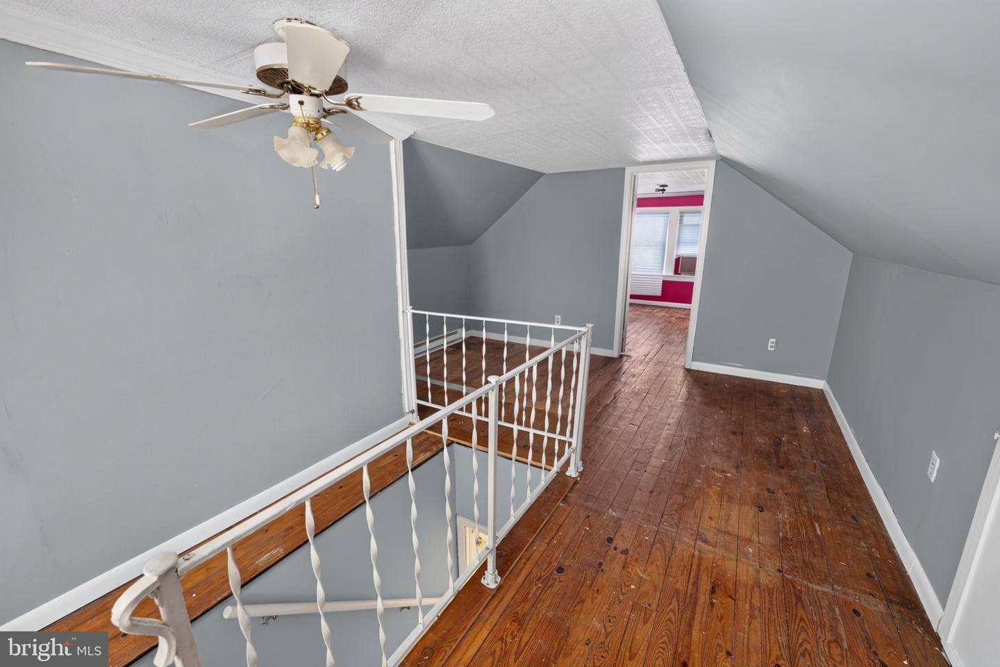 316 S Haven Avenue photo 40