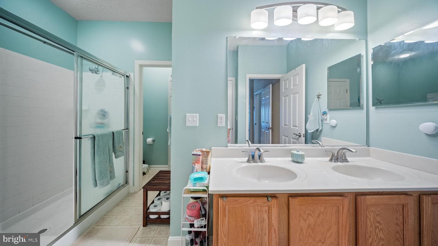 9555 Wedge Way photo 17