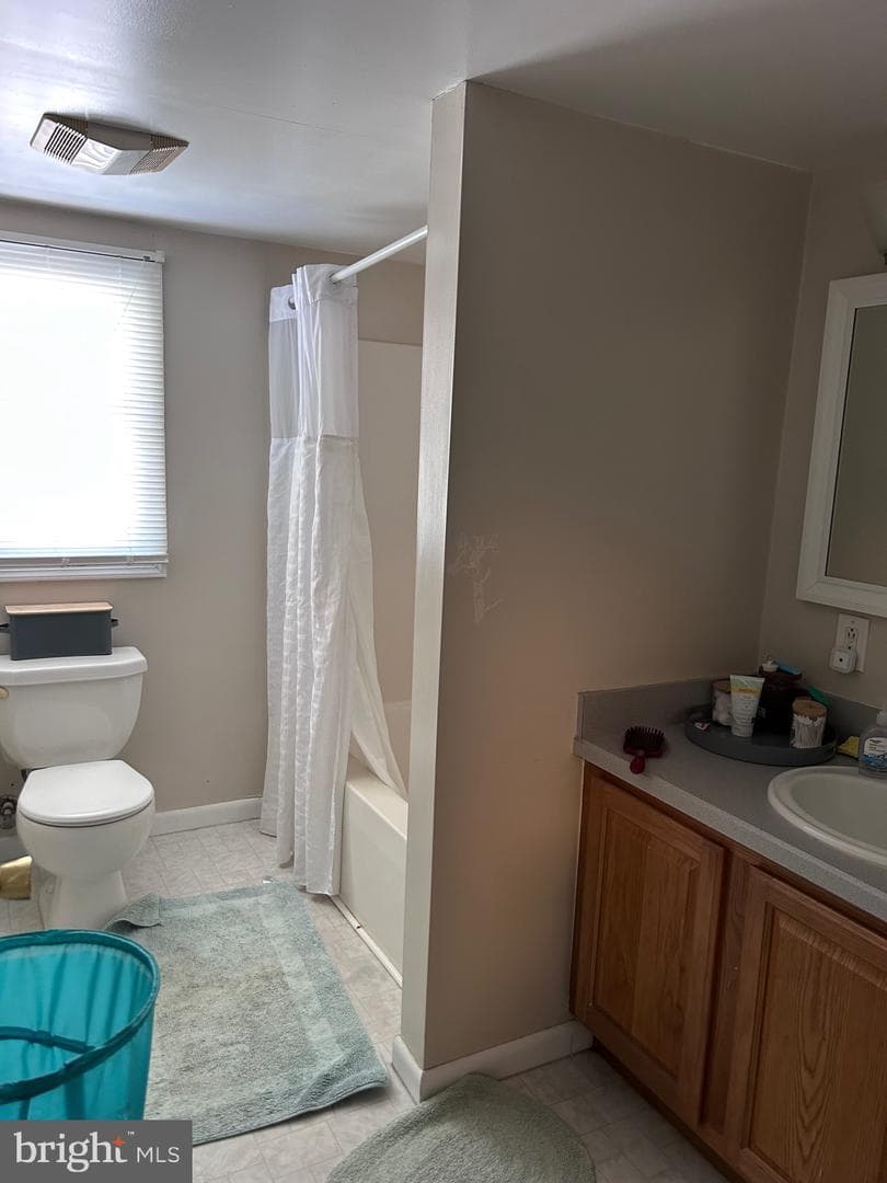 501 Ferry Street photo 16