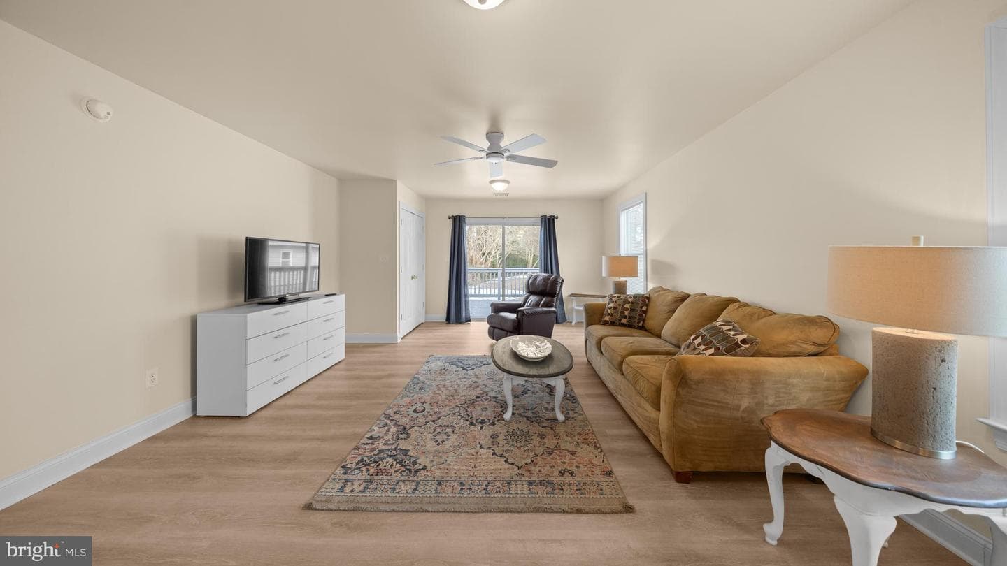 108 Camden Avenue photo 16