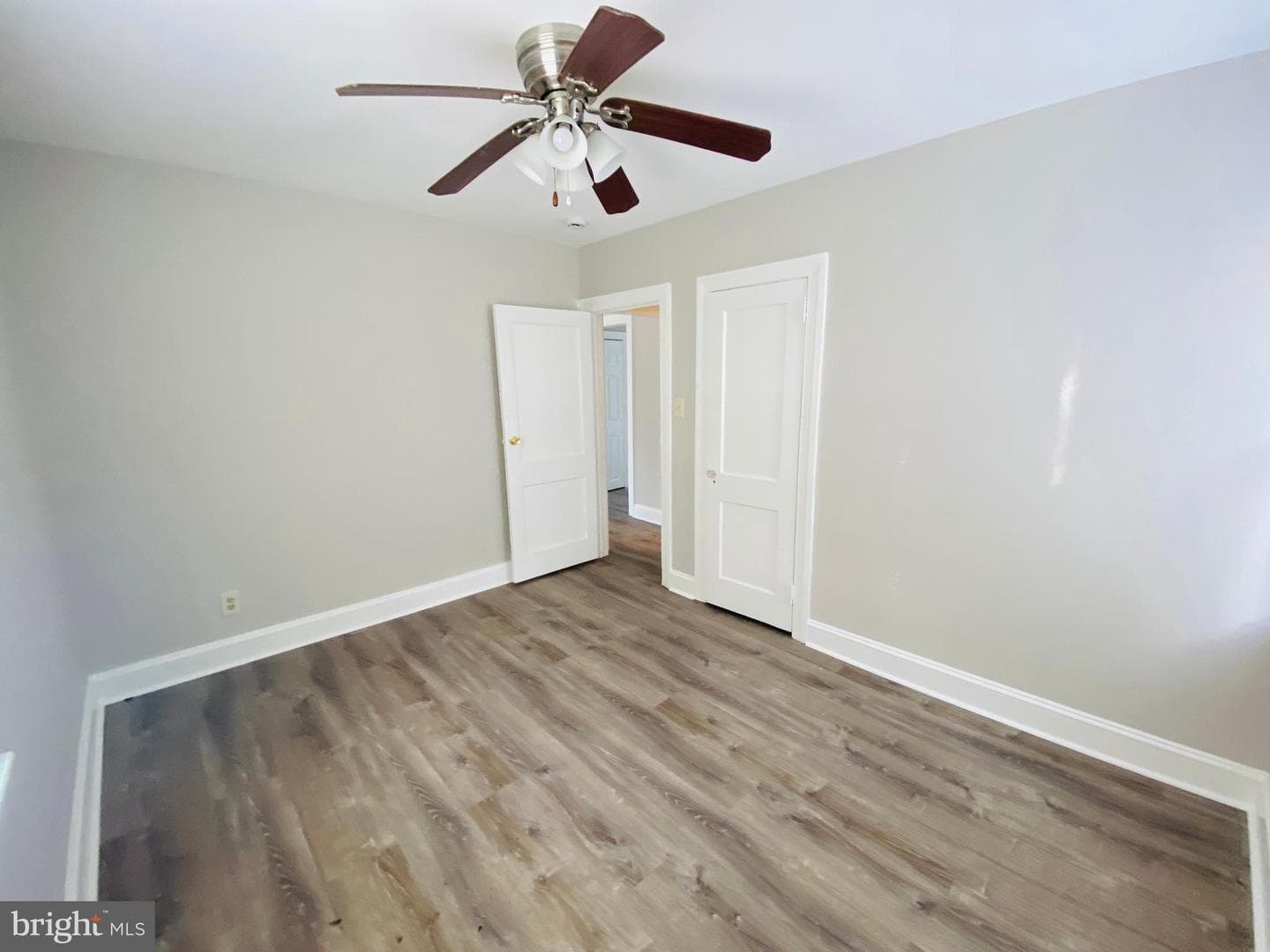1007 Pierce Avenue photo 11