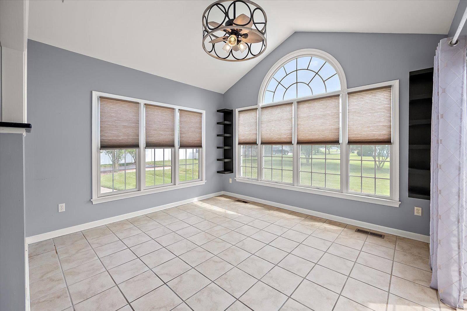 27457 Equestrian Drive photo 28