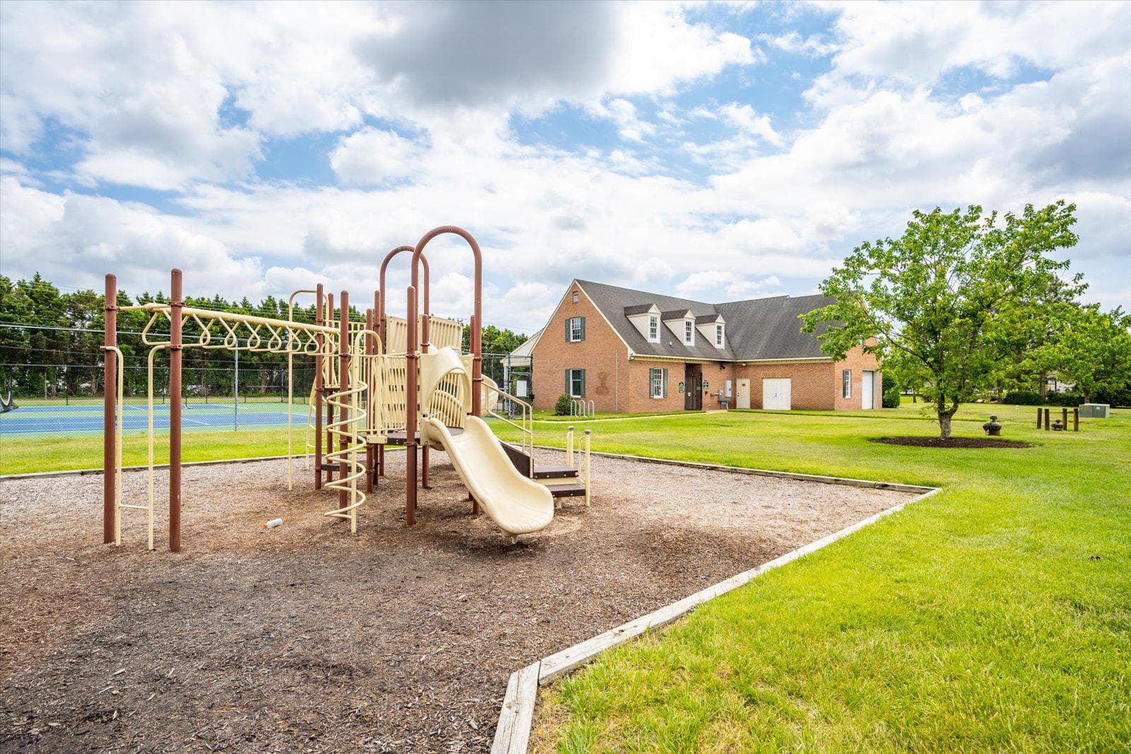 27457 Equestrian Drive photo 87