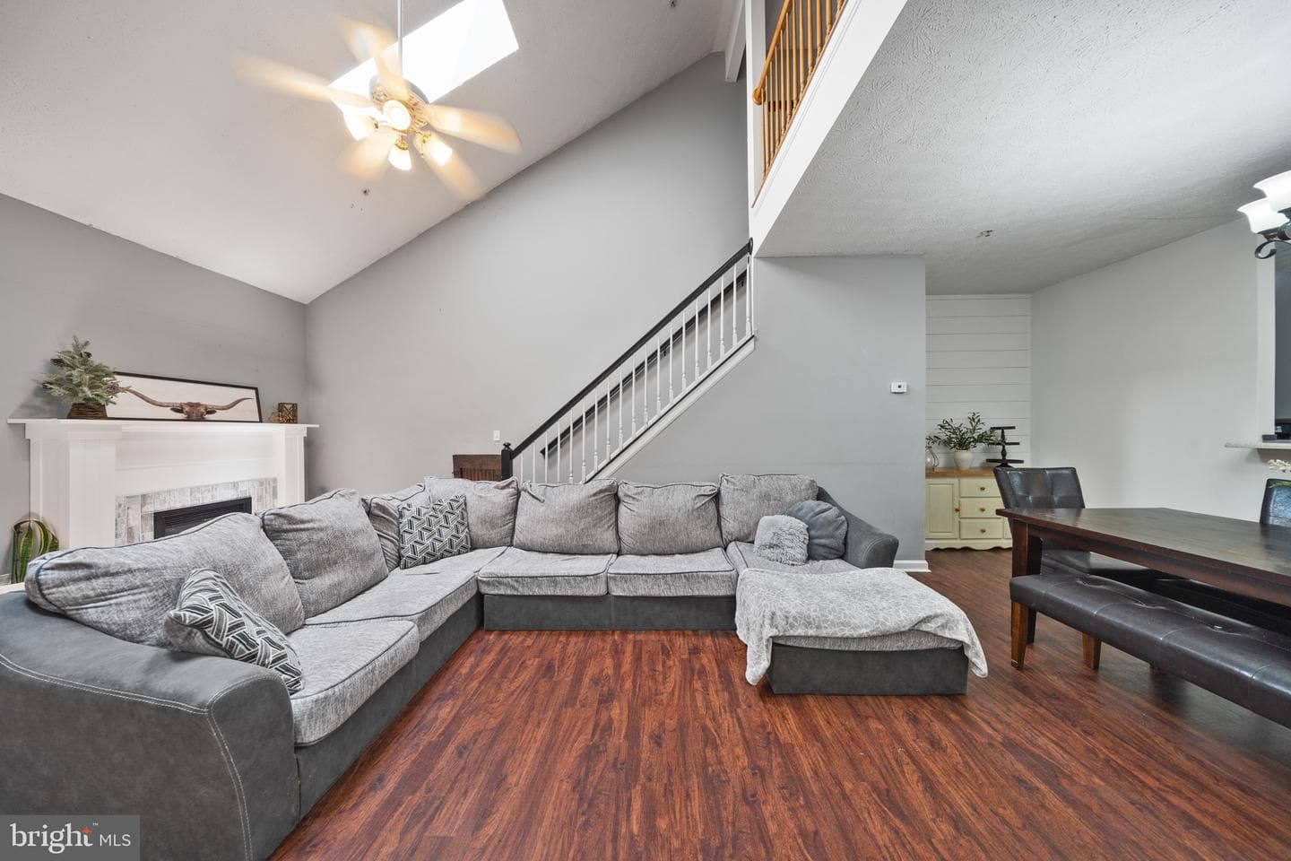 9016 Executive Club Dr photo 10