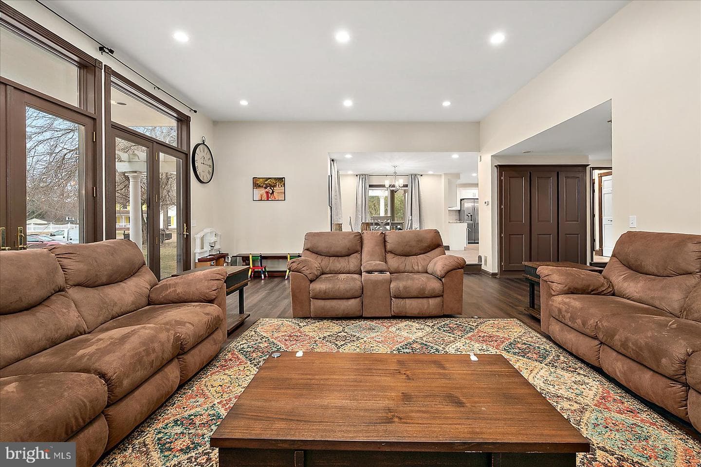 5660 Caledonia Drive photo 24