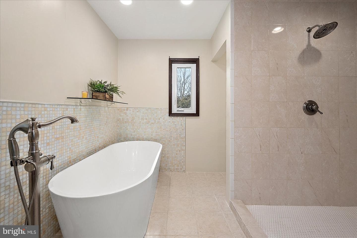 5660 Caledonia Drive photo 55