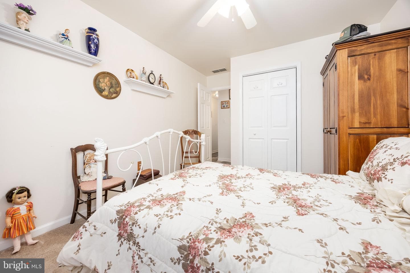 1005 E Schumaker Manor Drive photo 25