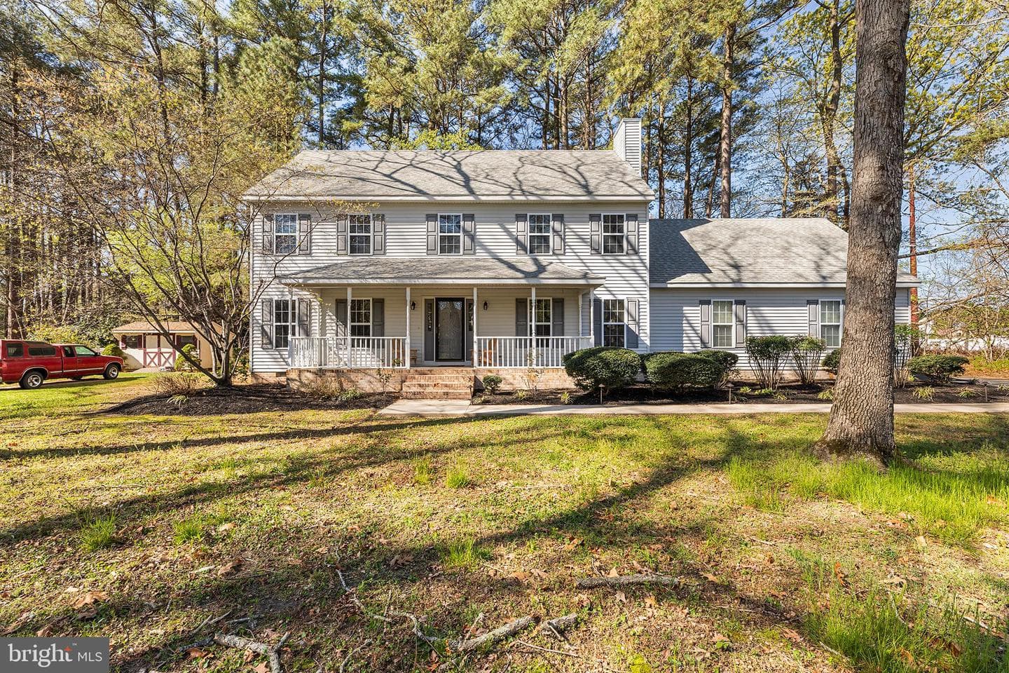 6262 White Cove Drive photo 4