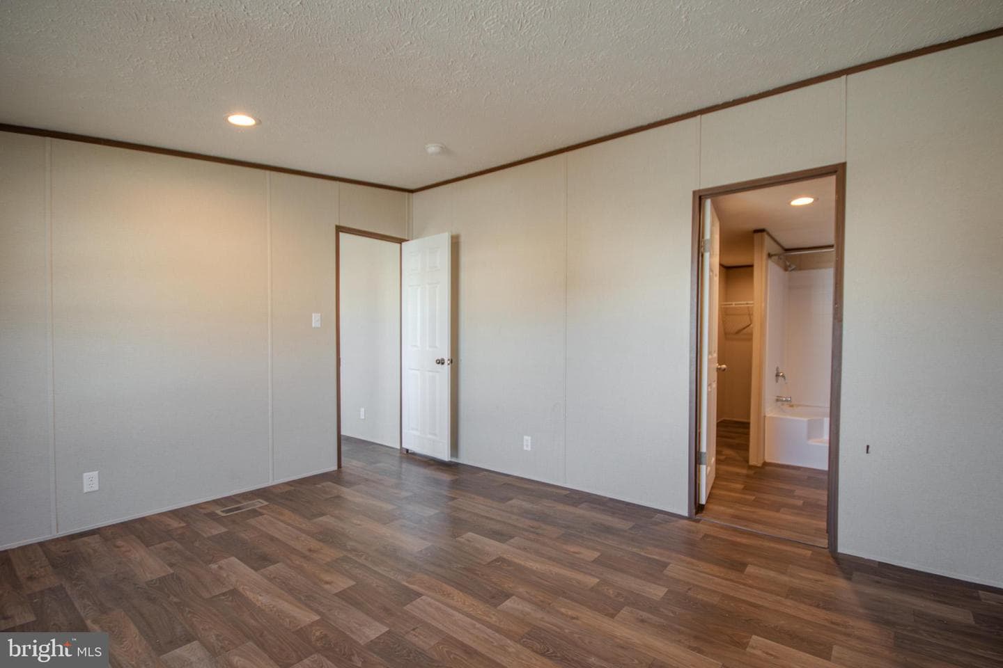 35073 Bracken Court photo 12