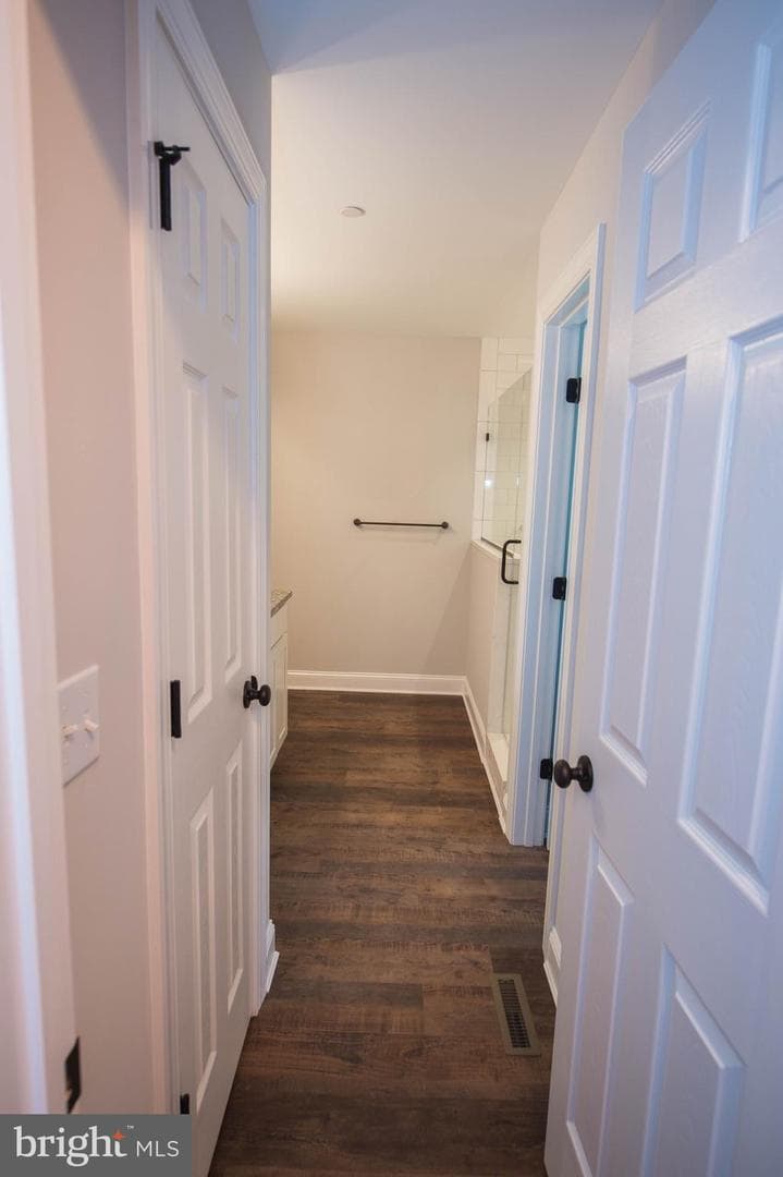 918 S Park Drive photo 44