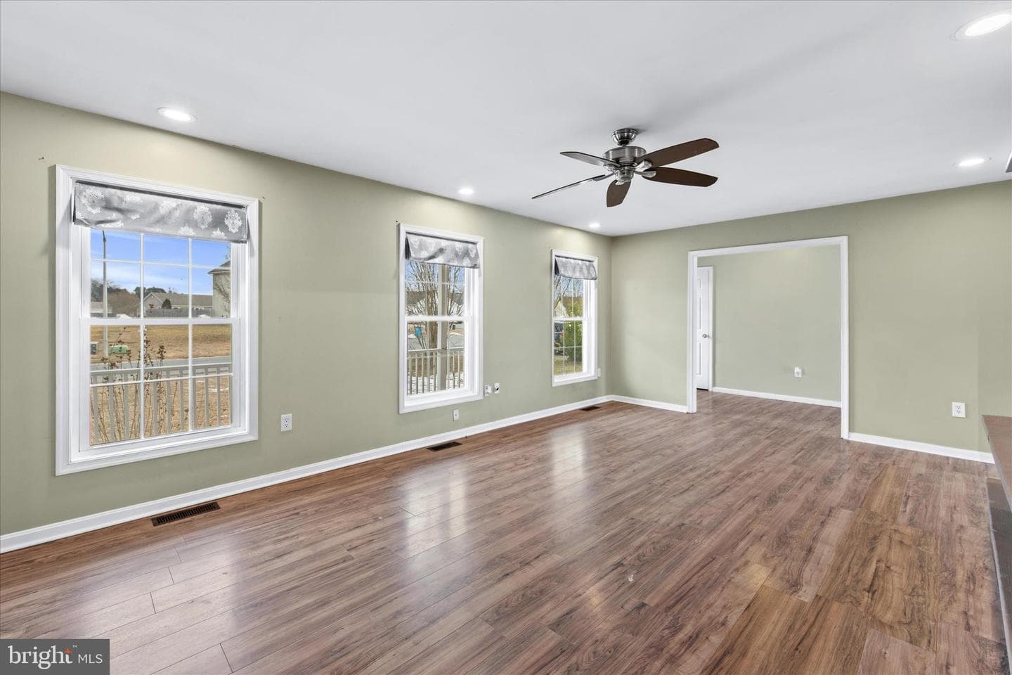 310 Autumn Ridge Drive photo 5