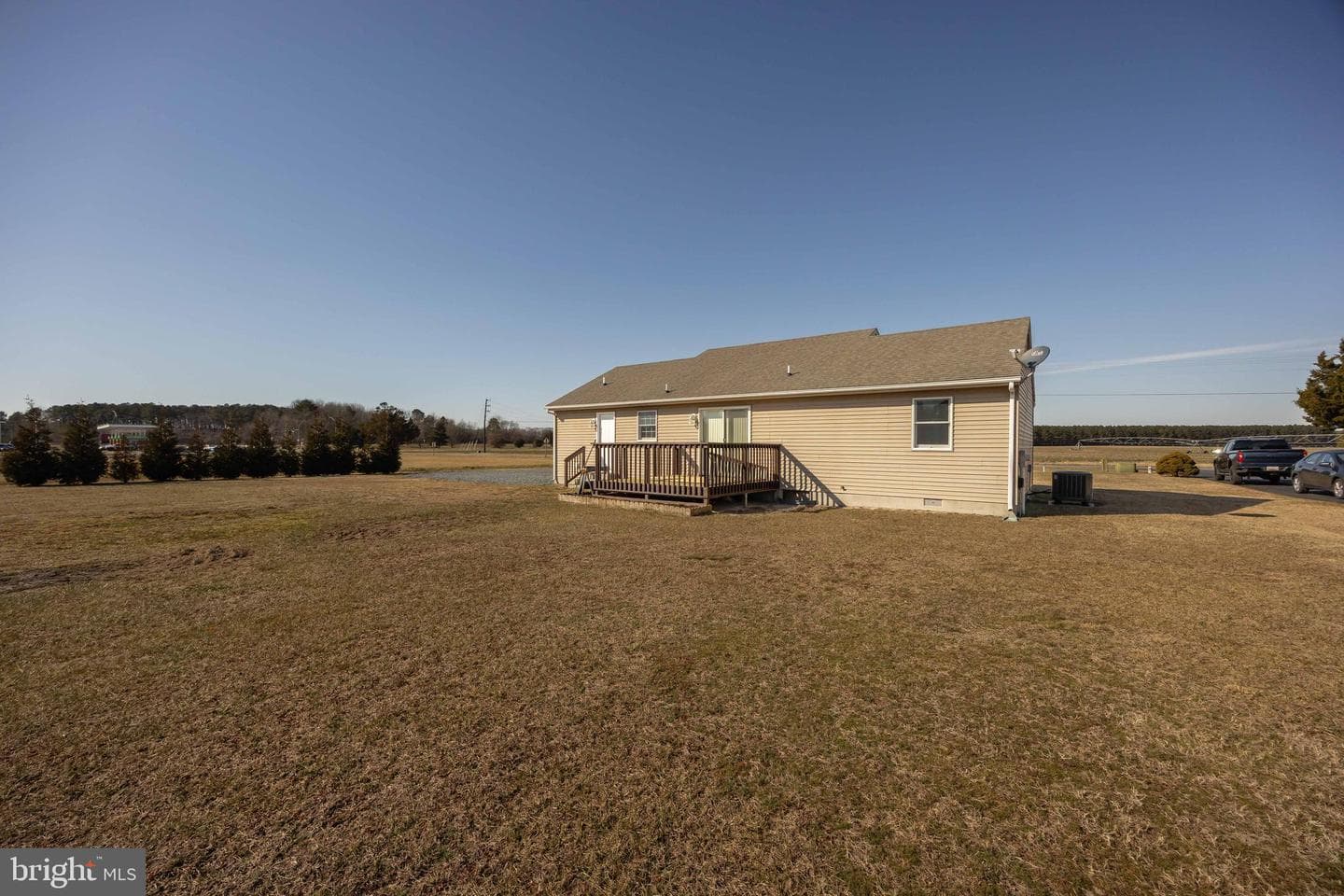 7937 White Lowe photo 29
