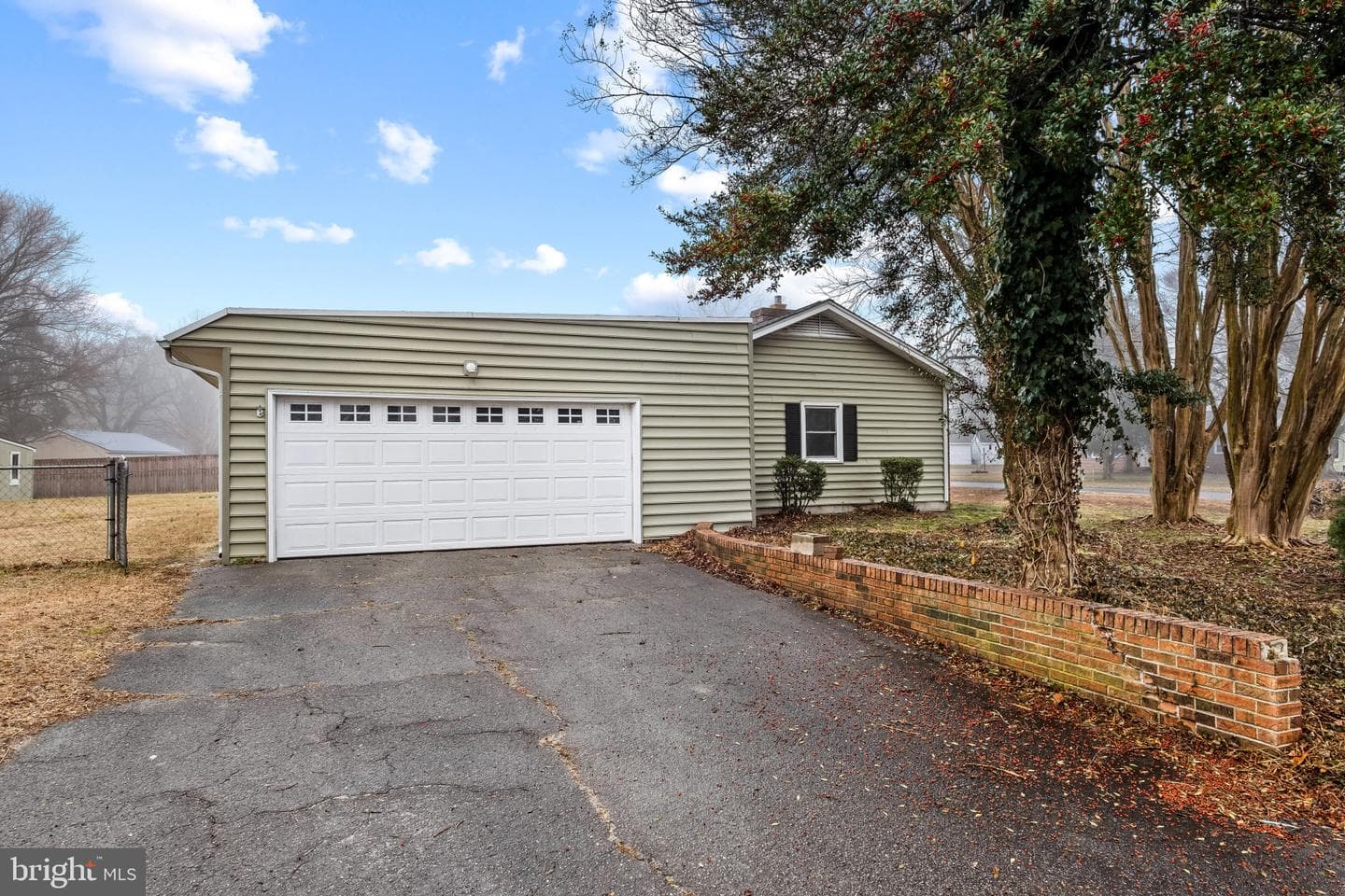 1517 Lavale Terrace photo 3
