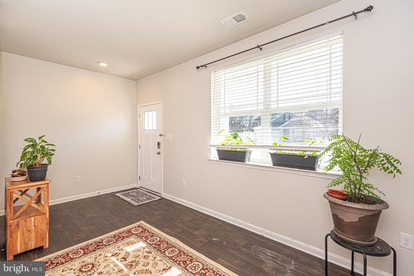 416 Birchwood Drive photo 4