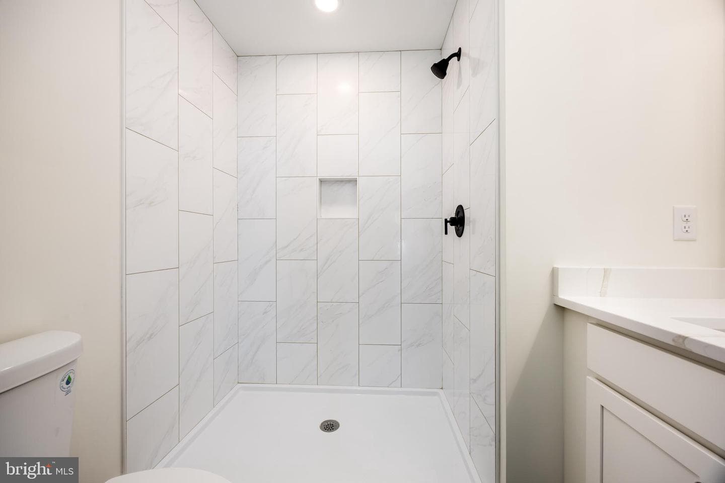 129 Holly Hill Court photo 25