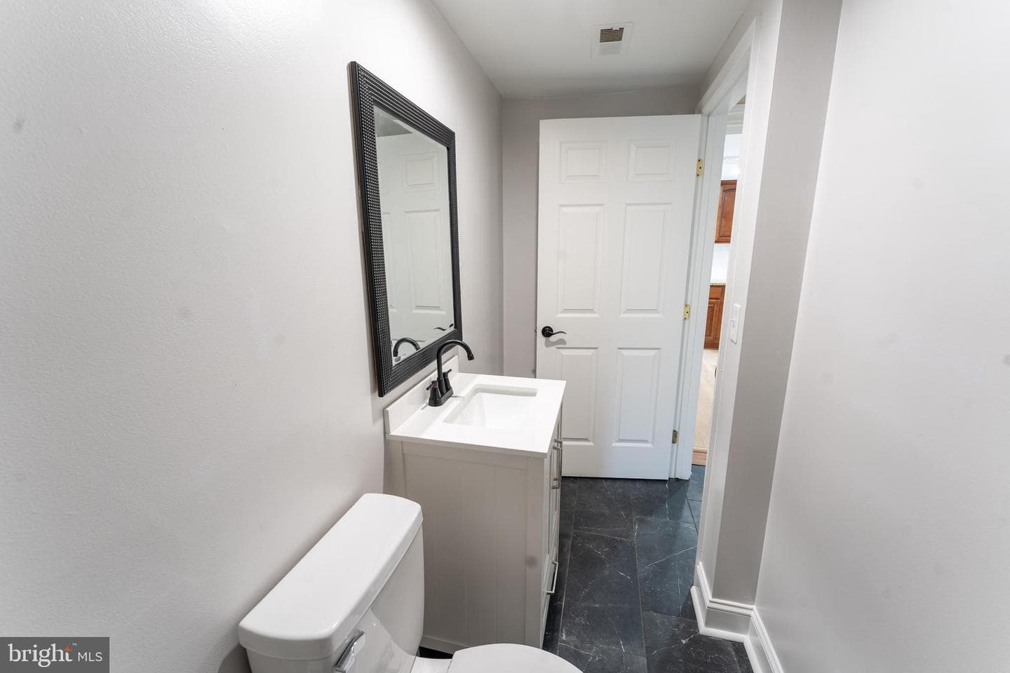 227 Pinehurst Avenue photo 27