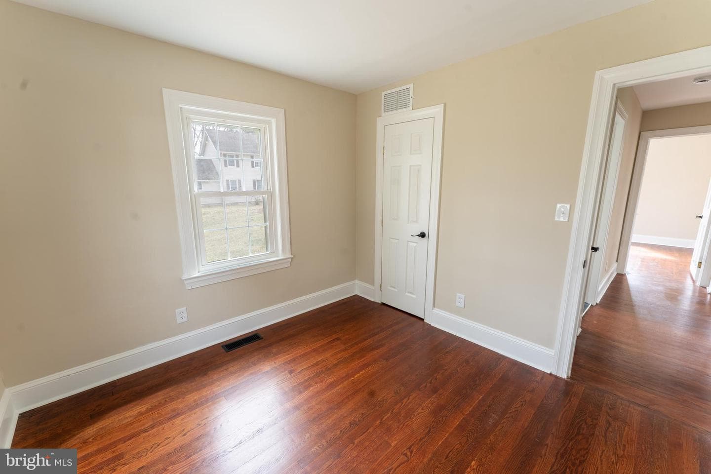 227 Pinehurst Avenue photo 37