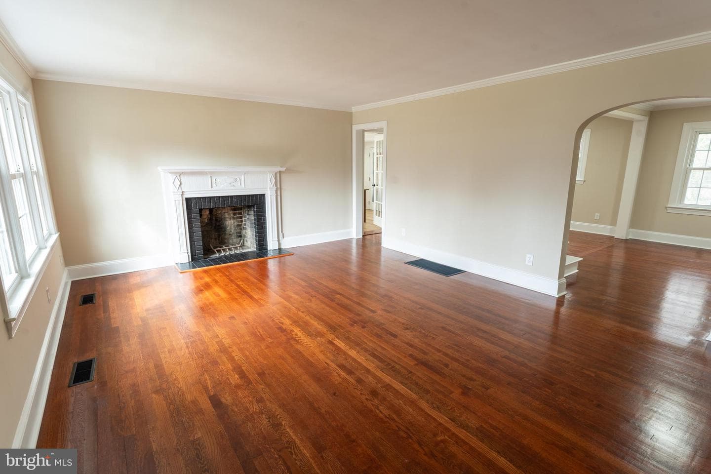 227 Pinehurst Avenue photo 6