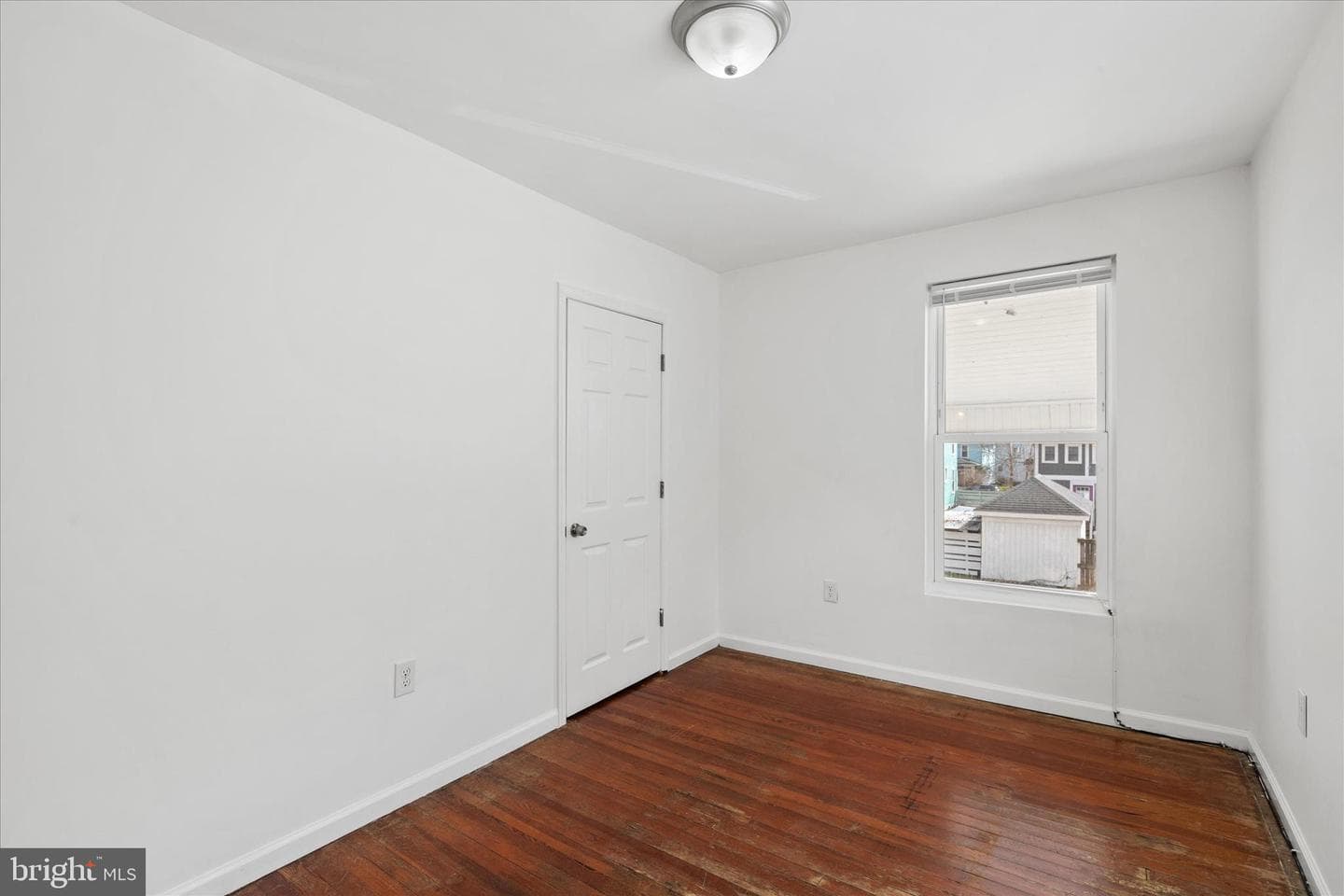 302 Hazel Avenue photo 30