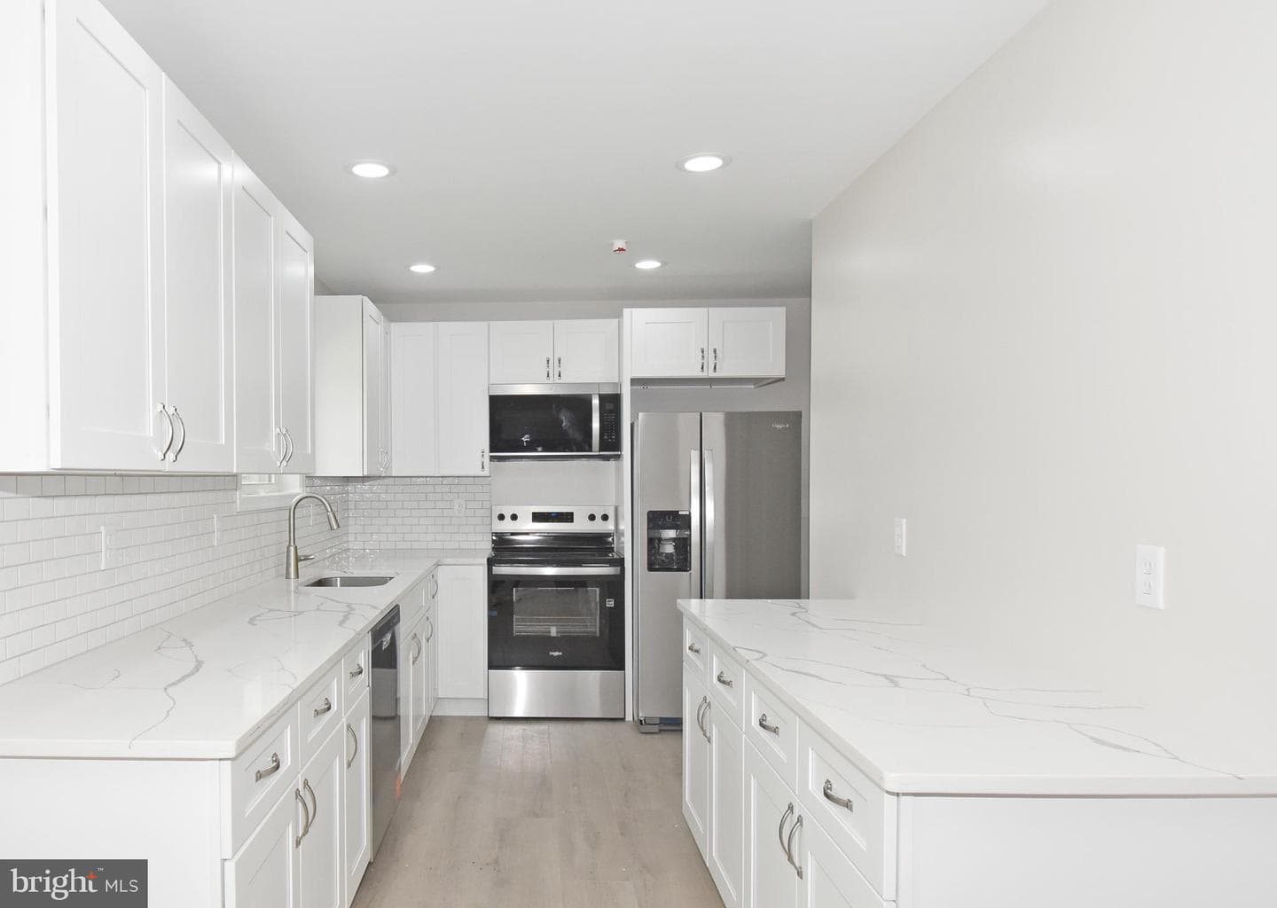 313 Brown Street photo 14